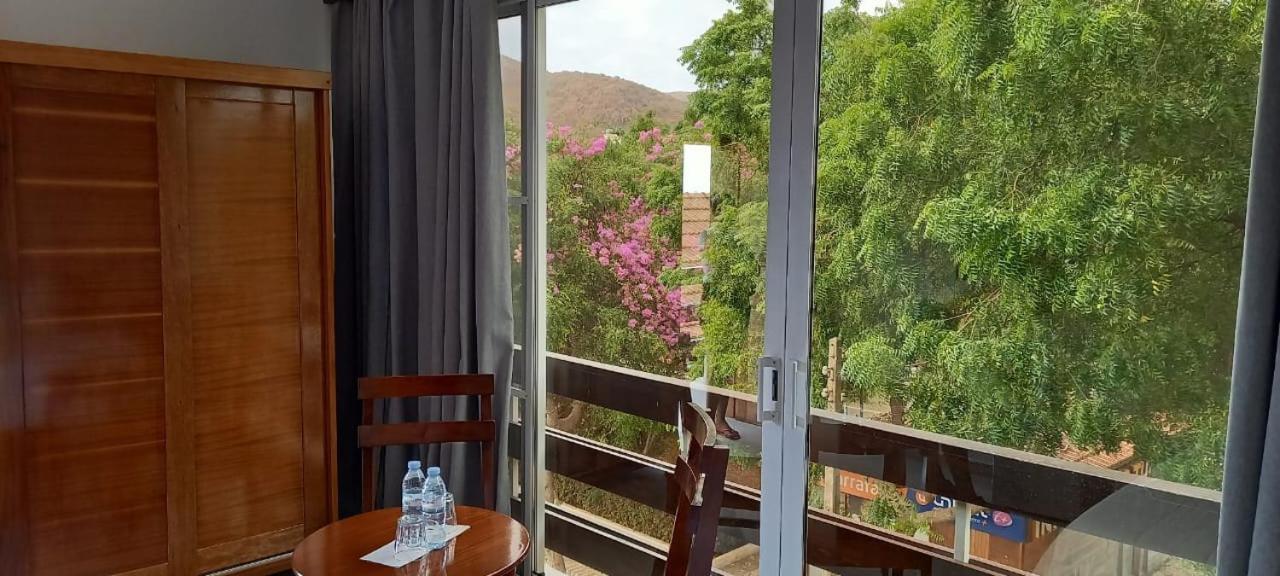 Hotel Viajante Tarrafal  Luaran gambar